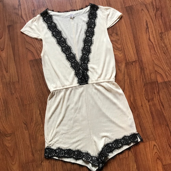 UO Out From Under Lace Trim Deep Vneck Romper - Picture 2 of 8